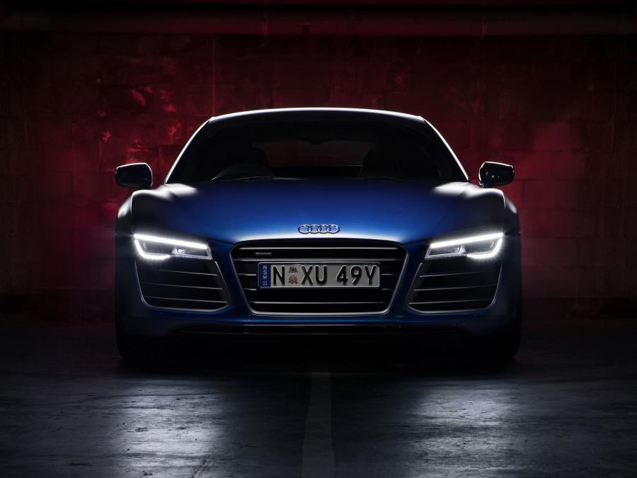  Audi R8 V10 Plus 2013 года  (AU) (фото 17 из 25)